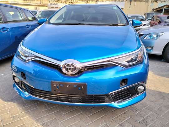 Toyota Auris mileage 7000kms only image 1