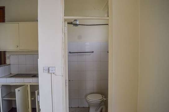 1 bedroom apartment for rent in Langata image 9