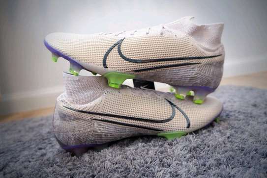Nike mercurial gs store 36 limited edition