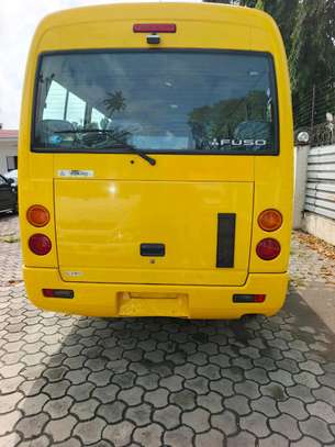 Mitsubishi ROSA 2019 image 10