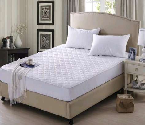 ? *Quilted Matress protector 4*6 image 3