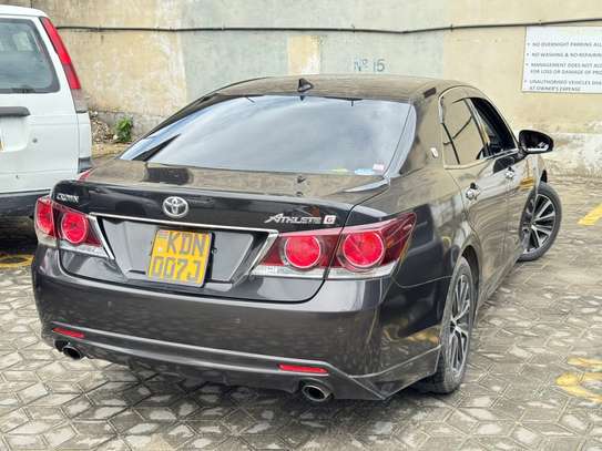 Toyota crown 2016 Sports image 7