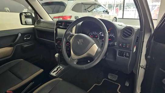 Suzuki Jimny auto Petrol 4x4 1300cc 2018 image 11