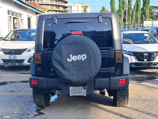 JEEP WRANGLER black image 12
