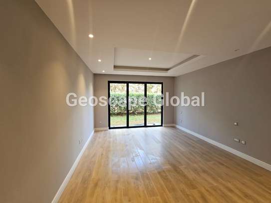 3 Bed Apartment with En Suite in Runda image 5