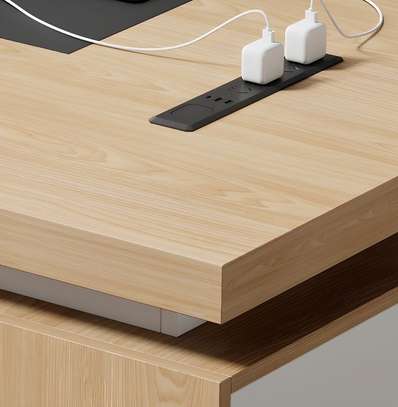 Office Desk:  Advanced 140CM Desk with 3 Drawers image 3