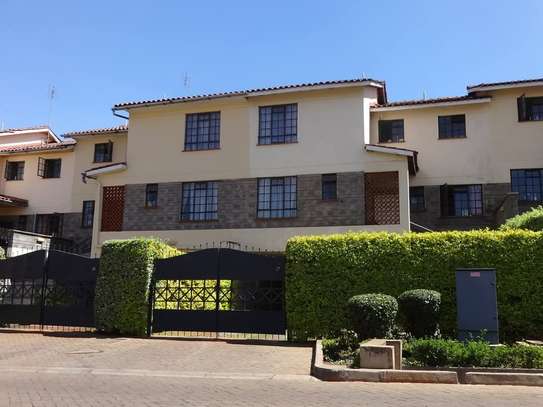 4 bedroom Maisonette plus sq image 1