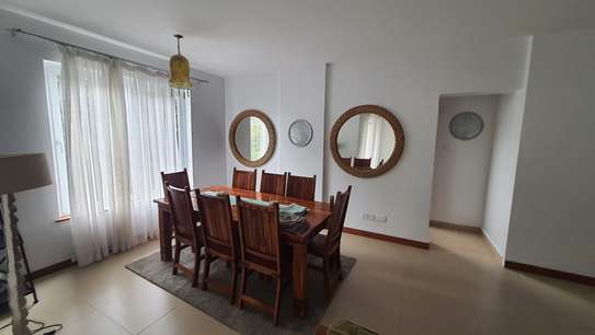 Muthangari 3 bedroom all ensuite Duplex Apartment For Rent image 2