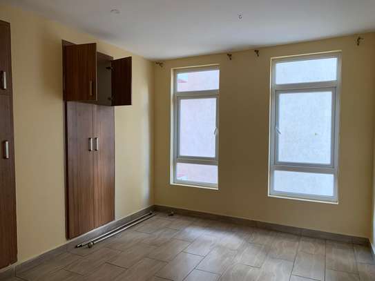 3 Bed Apartment in Kilimani image 7