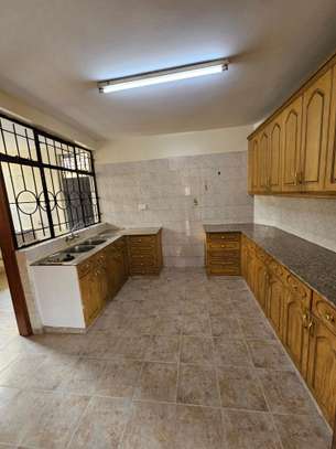 3 Bed Apartment with En Suite at Kilimani image 21