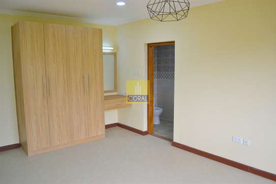 3 Bed Apartment with En Suite in Riara Road image 17