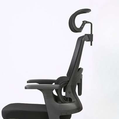 Office Chairs: Modern Black Desk Chair With Mesh Back image 2