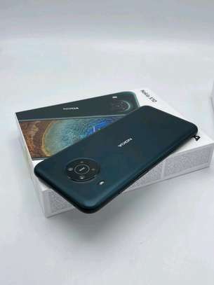Nokia x10 image 2