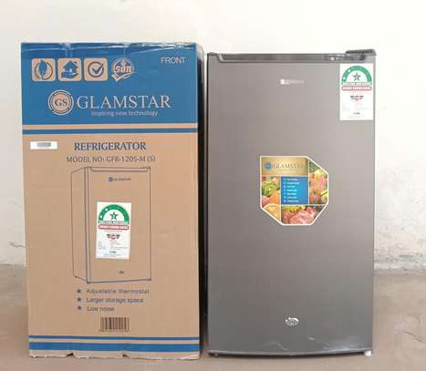 Glamstar GFR-1205-M Single Door Fridge  90L image 3