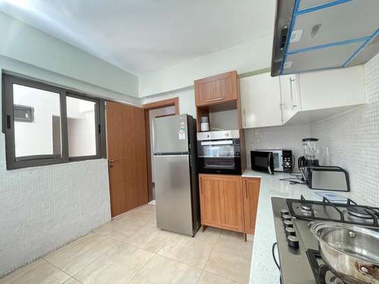 Furnished 3 Bed Apartment with En Suite at Rose Avenue image 1