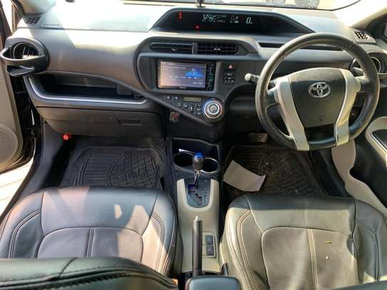 Toyota Aqua KDE image 3