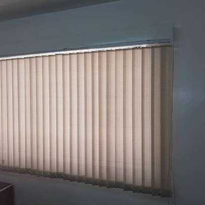 vertical blinds window fashion image 3
