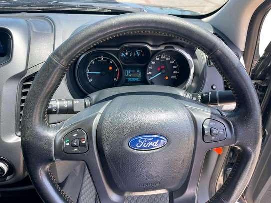 Ford ranger New shape fully loaded 🔥🔥 image 9