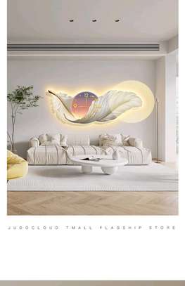 Feather wall hanging clock image 1