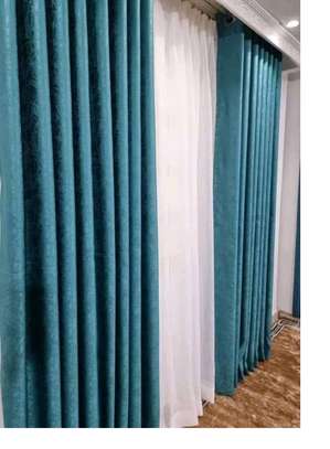 Curtains and blinds image 1