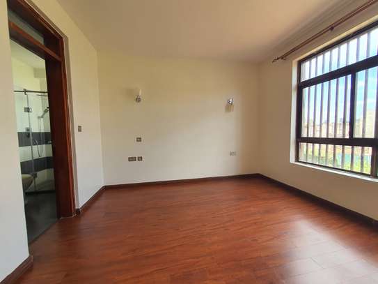 4 Bed Townhouse with En Suite at Off Kiambu Road image 10