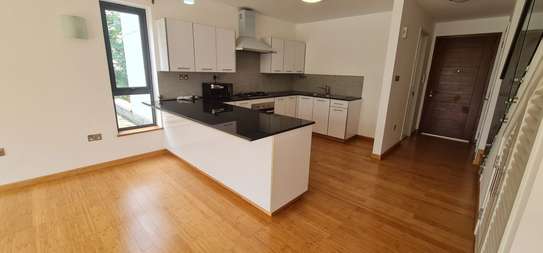 2 Bed Apartment with En Suite in Thika Road image 3