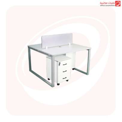 Office Desk: White Simple Office Workstation image 1