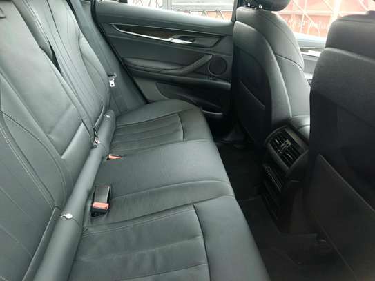 BMW  X6 image 3
