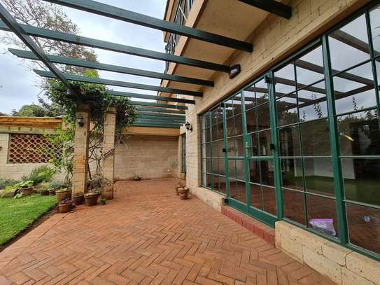 4 Bed Townhouse with Walk In Closet in Lavington image 5