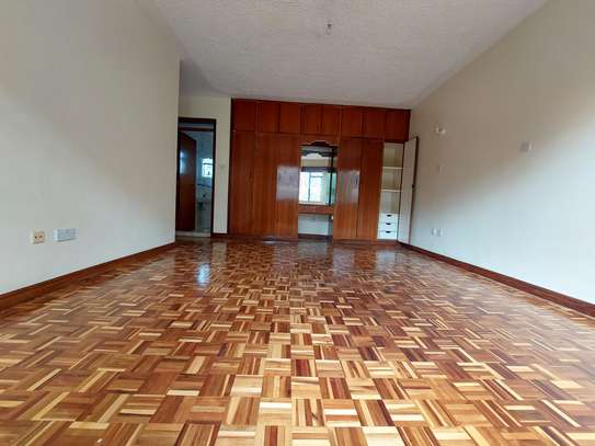 3 Bed Apartment with En Suite at Githunguri Road image 1