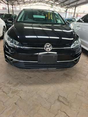 Volkswagen Golf 2018 image 1