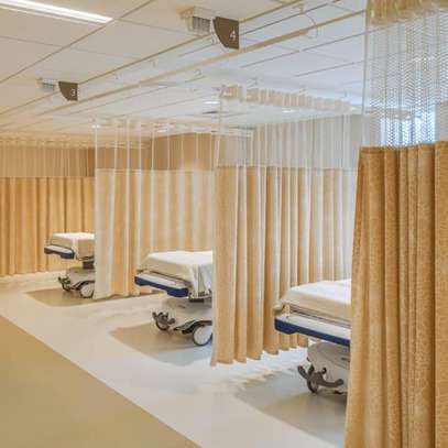 Emergency hospital curtains image 2