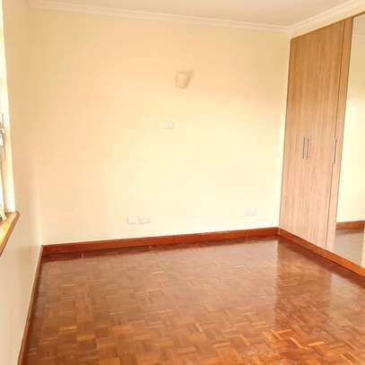 4 Bed Villa with En Suite in Kiambu Road image 8