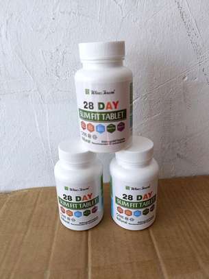 28 days slim fit capsule image 1