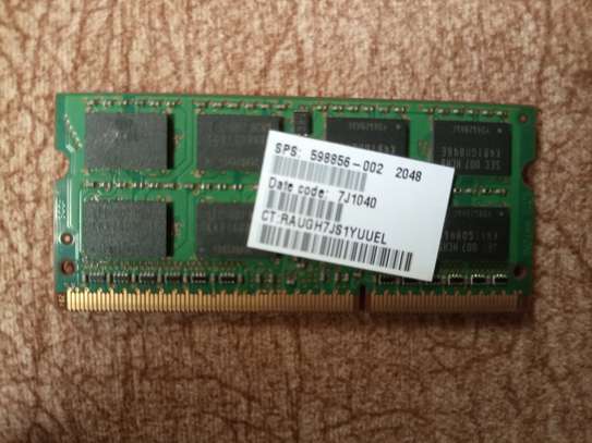 Laptop 2GB DDR3 2R×8 PC3 10600S RAM image 3