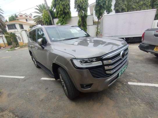 Toyota Land cruiser AX GREY 2023 image 2