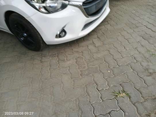 Mazda Demio petrol pearl white image 3