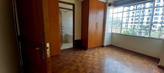 2 Bed Apartment with En Suite in Kileleshwa image 9