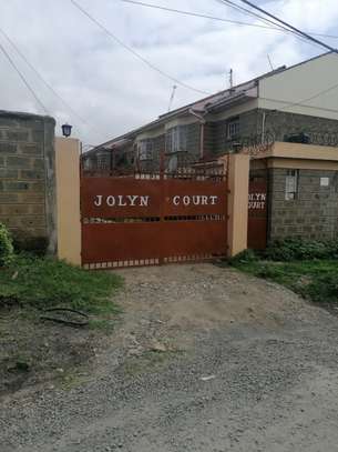 3 Bed House with En Suite at Jolyn Court image 10