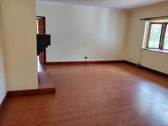 5 Bed House with En Suite at Gigiri image 1