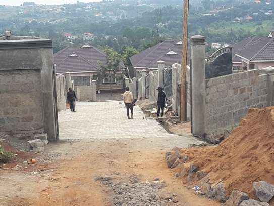 Beautiful 3 BR Houses plus Sqs in Ngong image 4