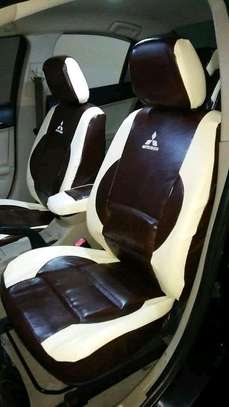 Well fitting car seat covers image 3