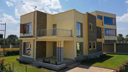 4 Bed Townhouse with En Suite at Kangundo Road image 1