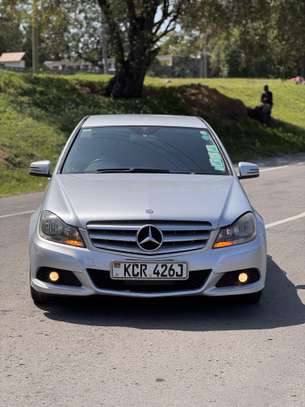 Mercedes benz C200 KCR image 8