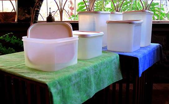 FOR SALE: Tupperware Brand Modular Mates Squares Set image 2