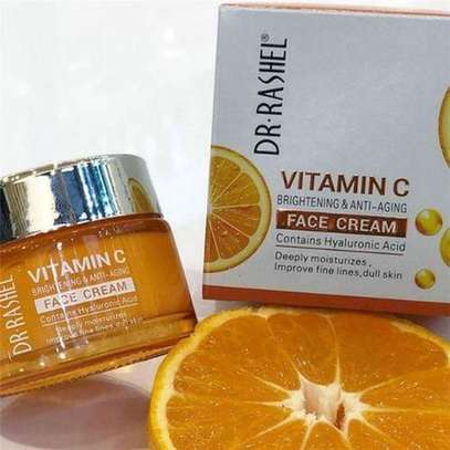 Vitamin C Anti-Aging Facial Cleanser + Cream image 2