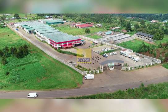 90,000 ft² Warehouse with Backup Generator at Kenya image 1