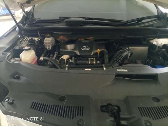 Lexus RX200t image 7