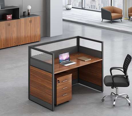 Office Workstation : Modern 1-way Office Workstation image 6