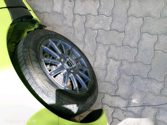 Toyota sienta avacado green 🍏 image 3